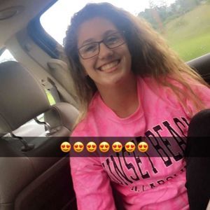 Meet your Posher, Dana